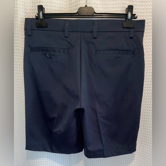 2/30$ Men’s Amazon Essentials Navy Blue Golf‎ Shorts Sz 32 NWT - Picture 7 of 8
